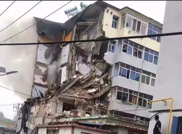 葫芦岛居民楼爆炸致3死，家属发声