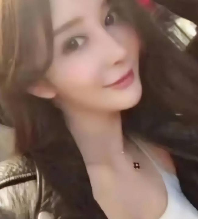 一年败光3亿，还包养9个情妇的富二代，下场如何