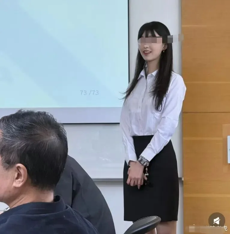 又一个学术妲己,清华男生举报博士女友劈腿 又一个学术妲己,清华男生举报博士女友劈腿